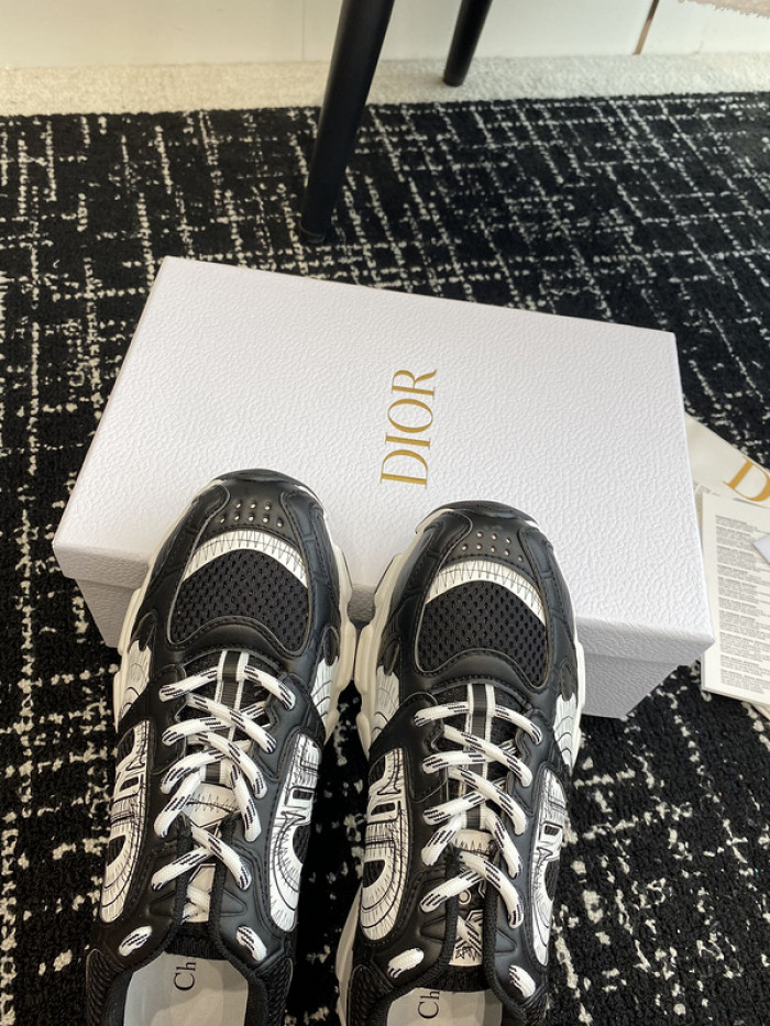 Dior SNEAKER