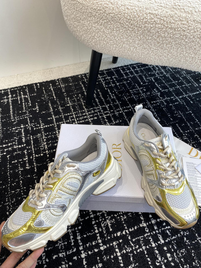 Dior SNEAKER