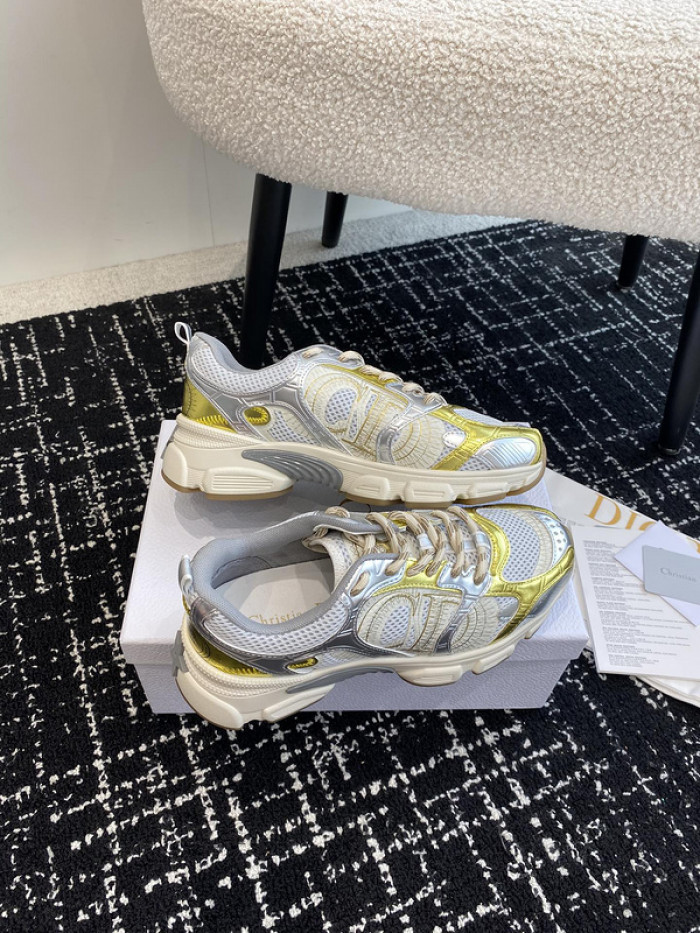 Dior SNEAKER