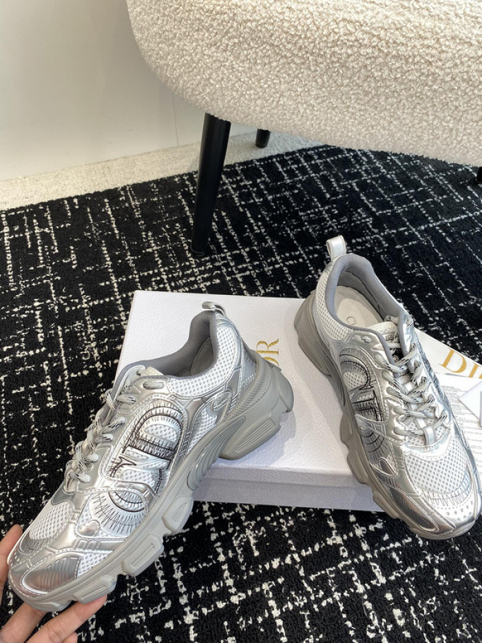 Dior SNEAKER