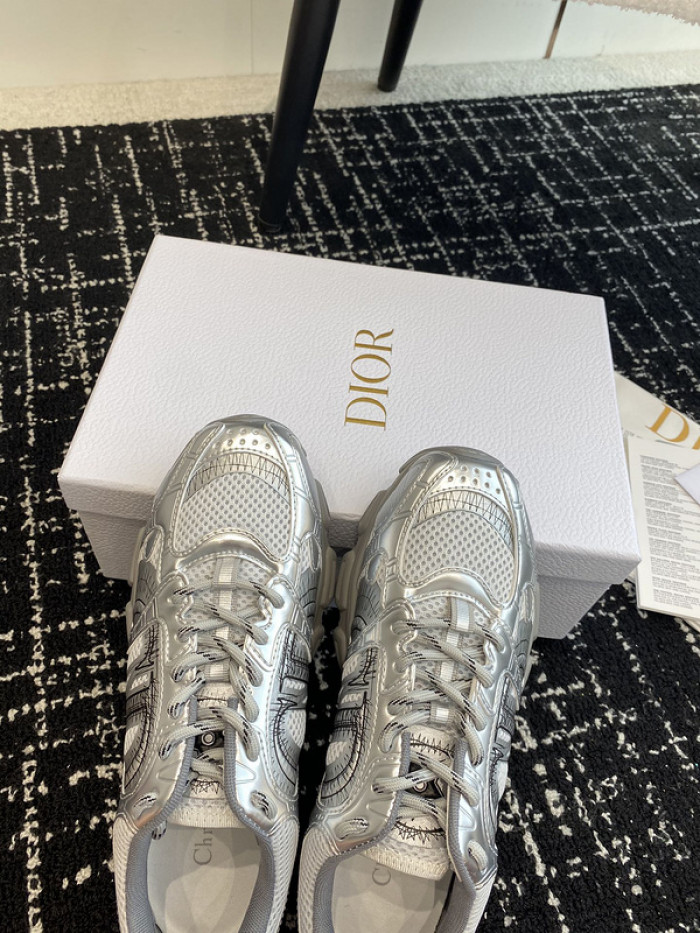 Dior SNEAKER