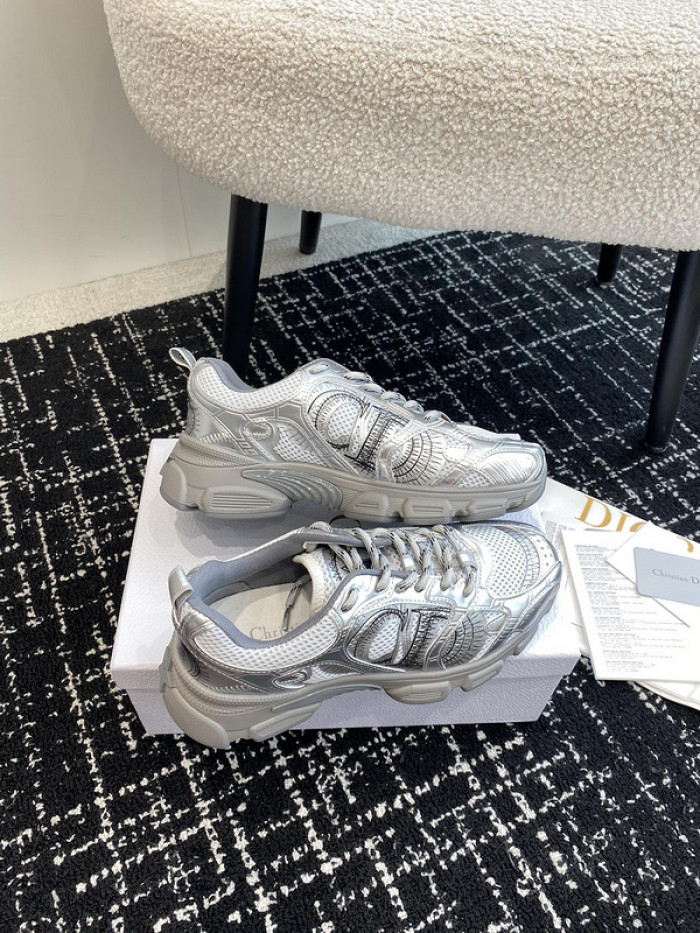 Dior SNEAKER