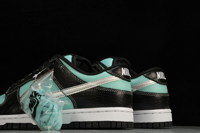nike sb dunk low Di*m*nd s*pply co. aqua blue 304292-402