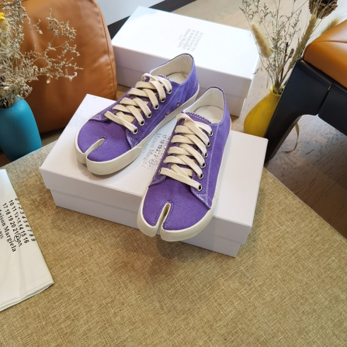 ma*s*n Ma*i*la tabi shoes