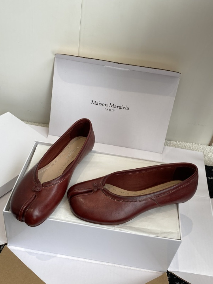 ma*s*n Ma*i*la tabi shoes