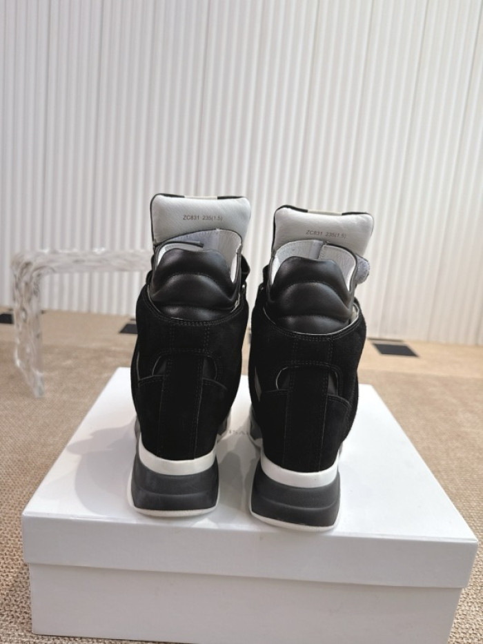 ISABEL MARANT Boots