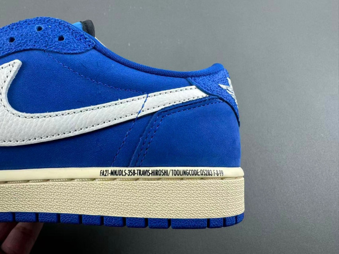 JORDAN 1 RETRO LOW OG SP TRAVIS SCOTT DW7666-400