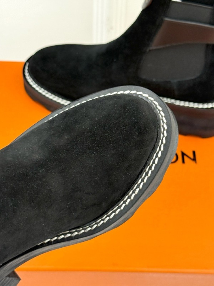 LV Boots (women)