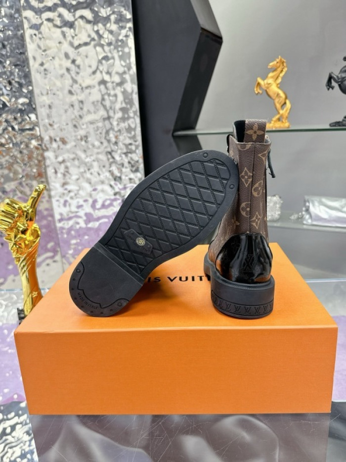 LV Boots (women)