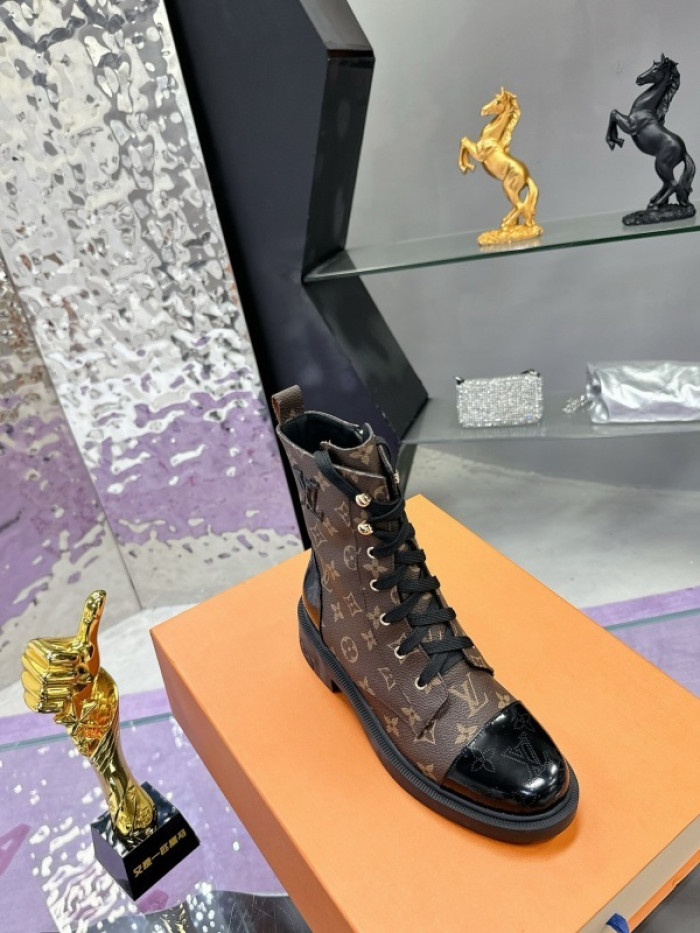 LV Boots (women)