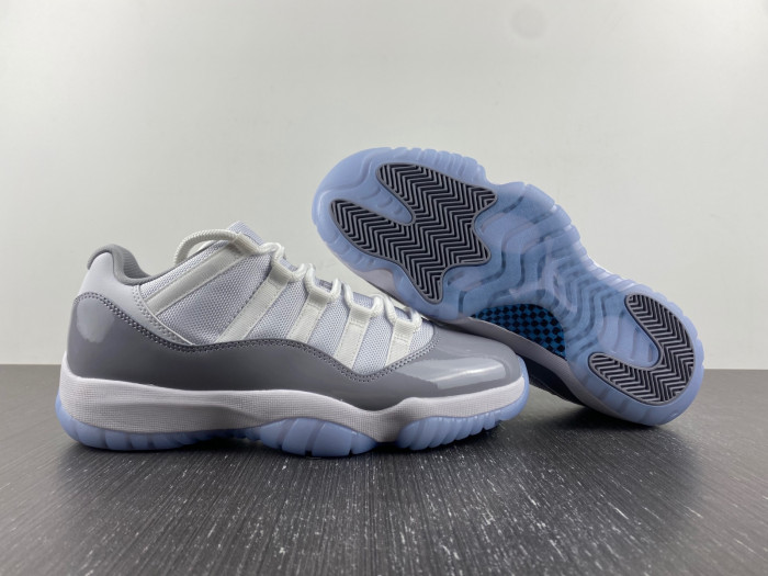 Jordan 11 Retro Cement Grey AV2187-140