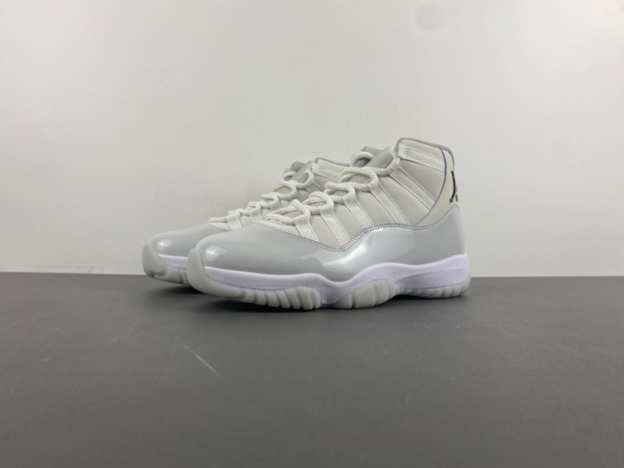 Air Jordan 11 Retro AR0715-110