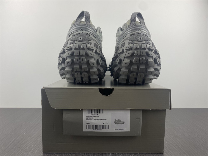 Ba*len*cia*ga defender