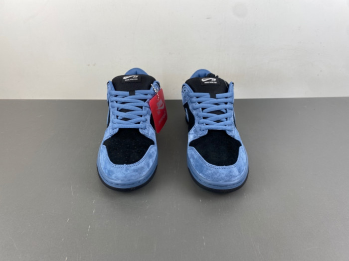 Nike SB Dunk Low “Blue Black” x S*pre HQ8487-400