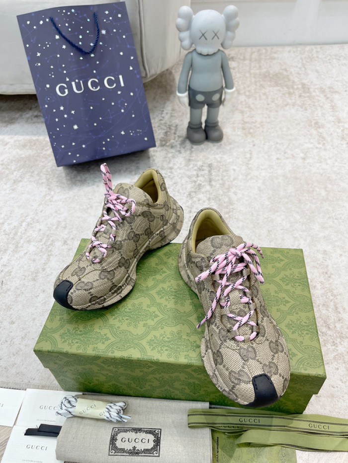 GUCCI Run Sneaker