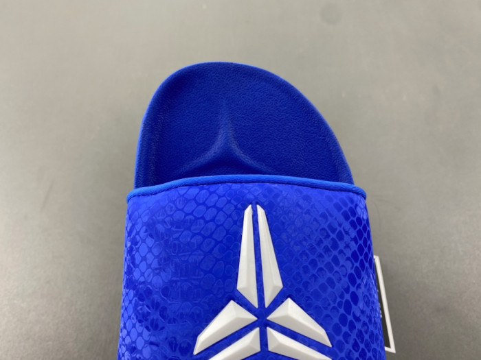 Nike Kobe Offcourt Slide IF2870-400