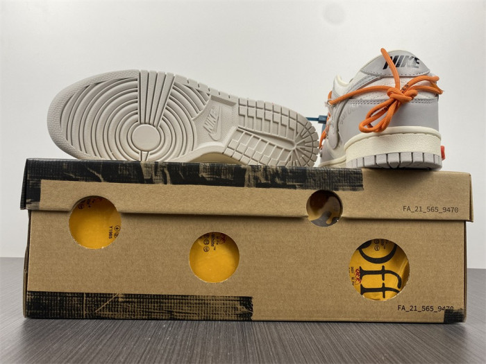 nike dunk low o-w lot 44 dm1602-104