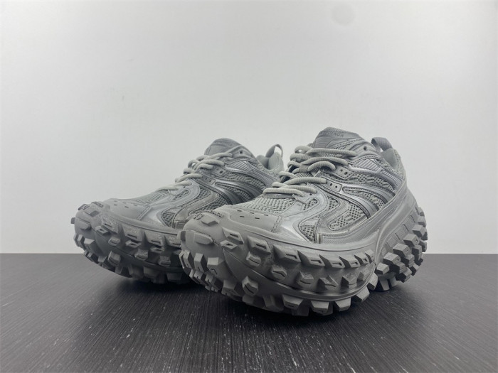 Ba*len*cia*ga defender