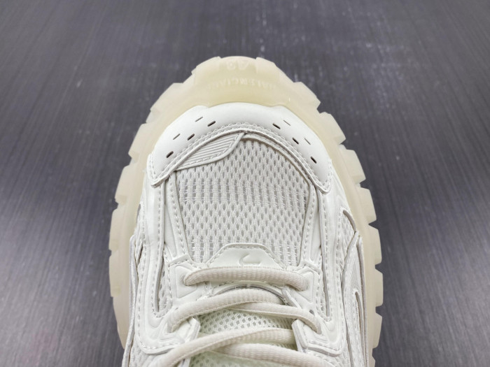 Ba*len*cia*ga defender