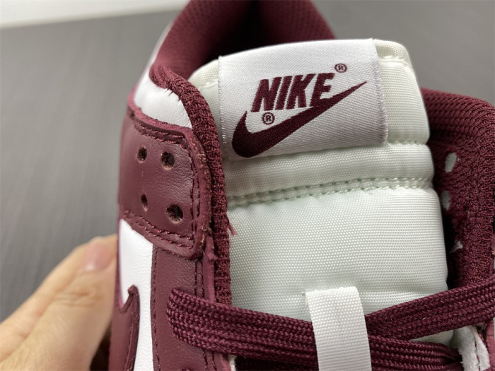 nike dunk low bordeaux (w) dd1503-108