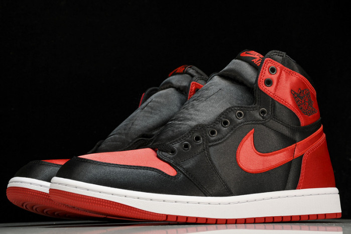 jordan 1 retro high og satin bred fd4810-061