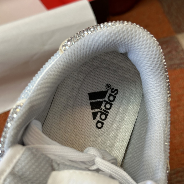 jordan Di*m*nd designed shoes