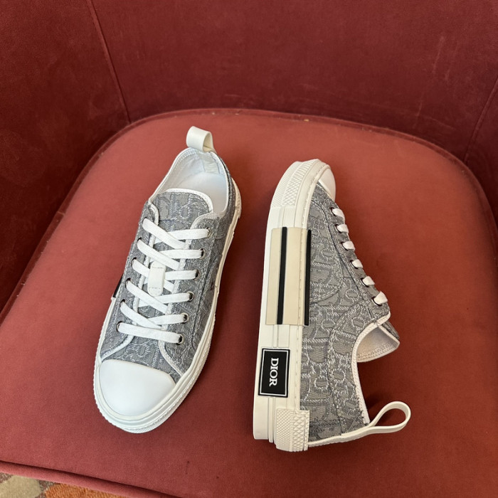 DIOR B23 Oblique Sneaker
