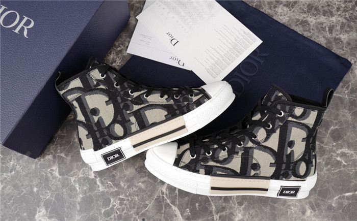 DIOR B23 Oblique Sneaker