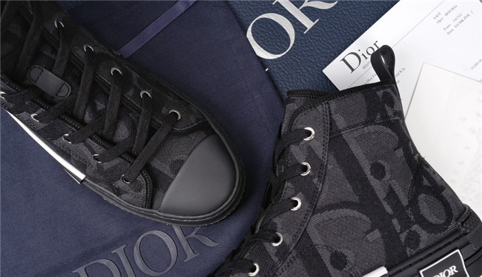 DIOR B23 Oblique Sneaker