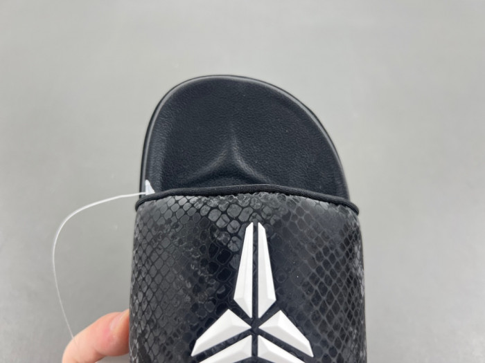 Nike Kobe Offcourt Slide IF2870-001