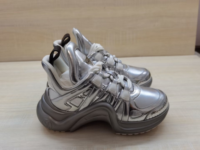 Air Jordan 11 Retro LH0296-400