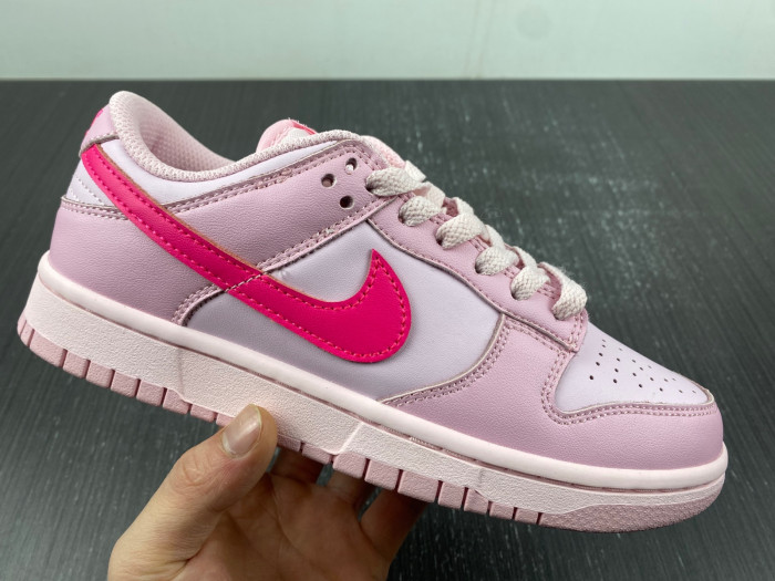 nike dunk low triple pink (gs) dh9765-600