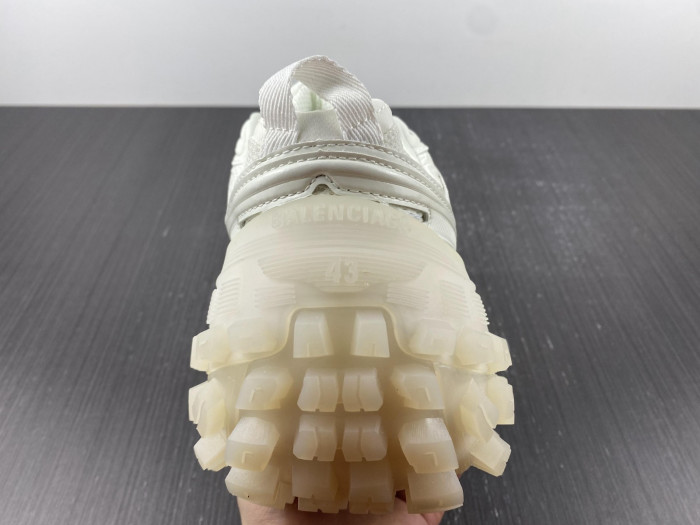 Ba*len*cia*ga defender