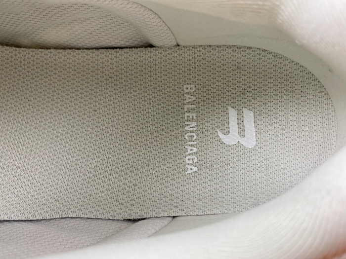 Ba*len*cia*ga defender