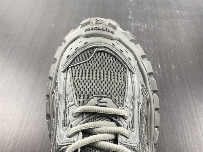 Ba*len*cia*ga defender