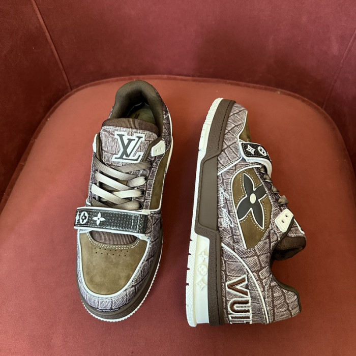 LV Trainer Sneaker