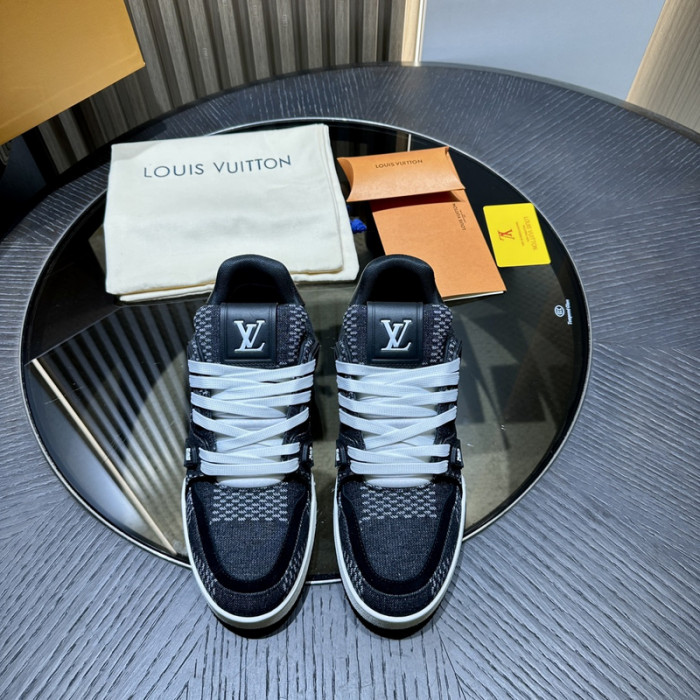 LV Trainer Sneaker