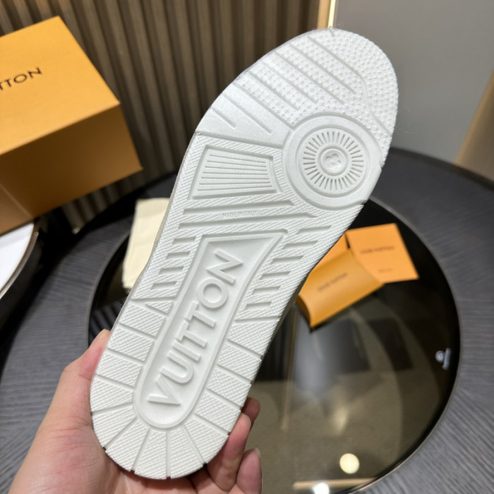 LV Trainer Sneaker