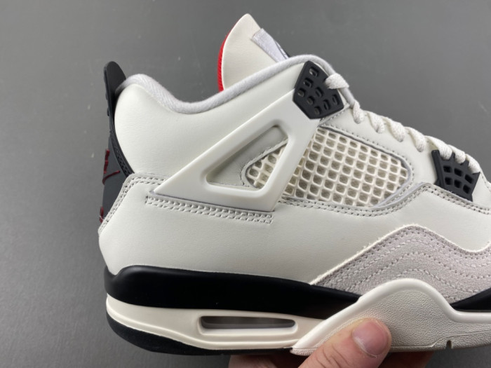 Air Jordan 4 “Flight Club” IM4002-100