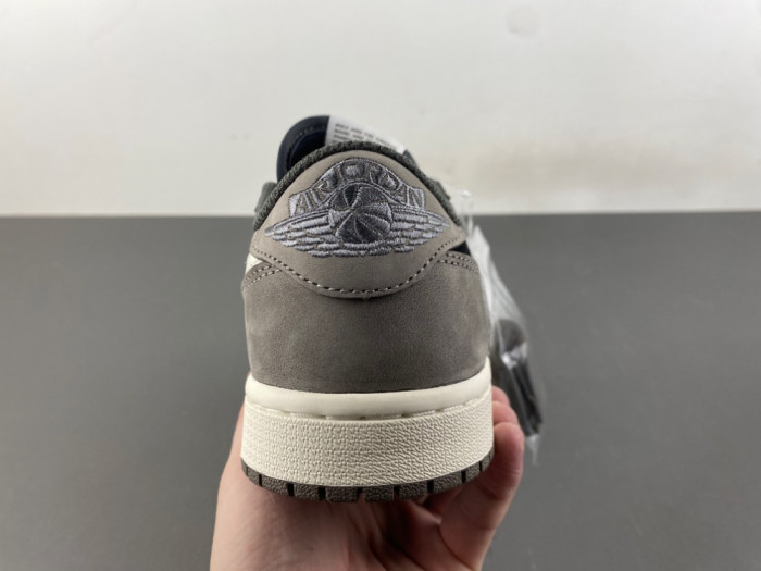 JORDAN 1 RETRO LOW OG SP TRAVIS SCOTT DM7866-001