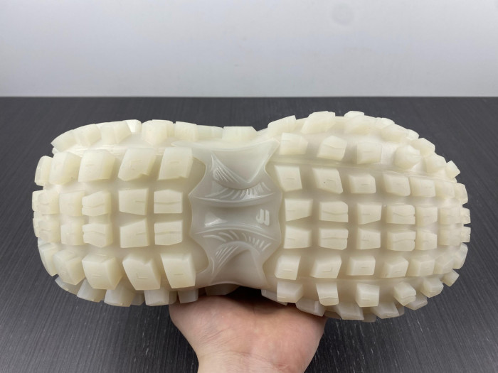 Ba*len*cia*ga defender