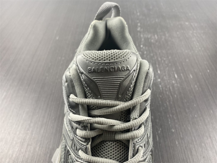 Ba*len*cia*ga defender