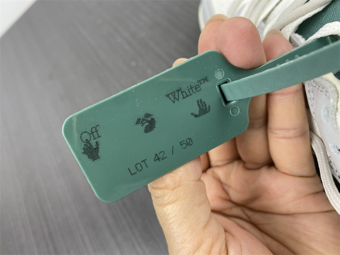 nike dunk low o-w lot 42 dm1602-117