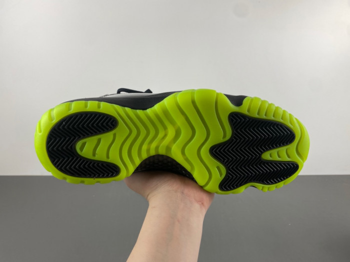 Air Jordan 11 Retro CT8012-003