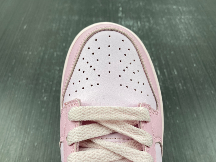 nike dunk low triple pink (gs) dh9765-600