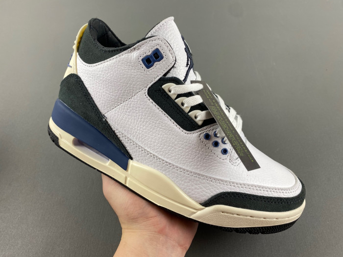 Jordan 3 Retro OG SP A Ma Maniére “Diffused Blue” HV8571-100