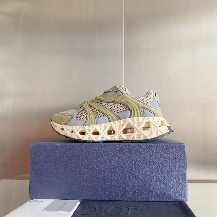 D10r B35 SNEAKER
