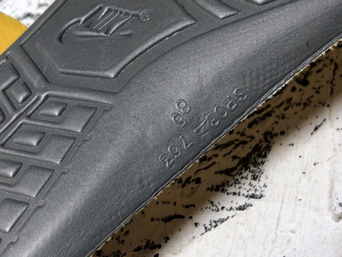 nike dunk low o-w pine green ct0856-100