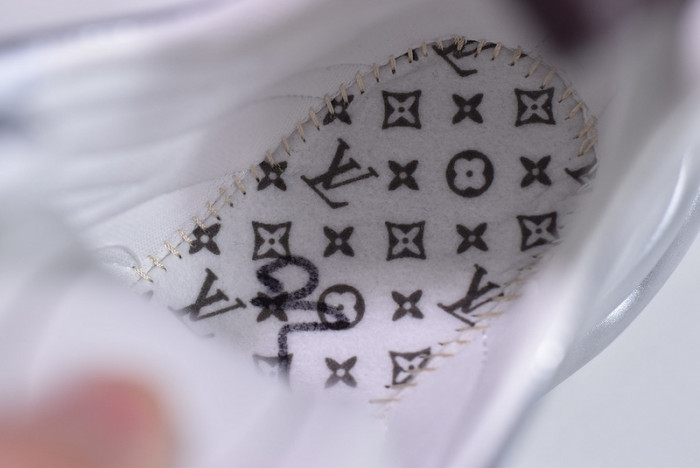 lv archlight sneaker