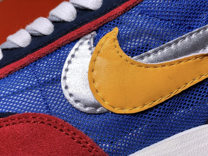 nike ld waffle sacai varsity blue bv0073-400